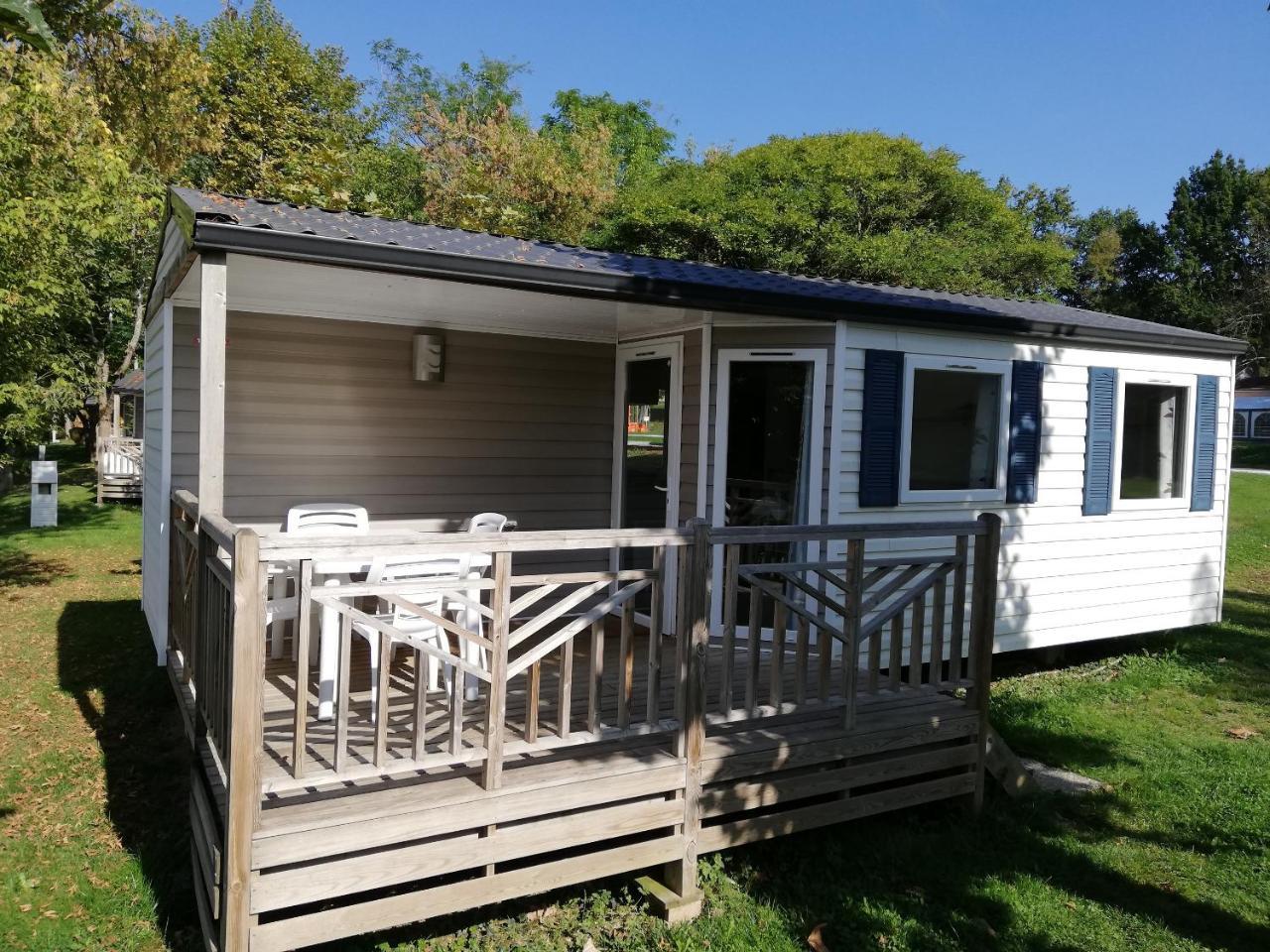 Camping 3 Etoiles - Piscine Chauffee - Vue Montagne Saint-Girons (Ariege) Exterior foto