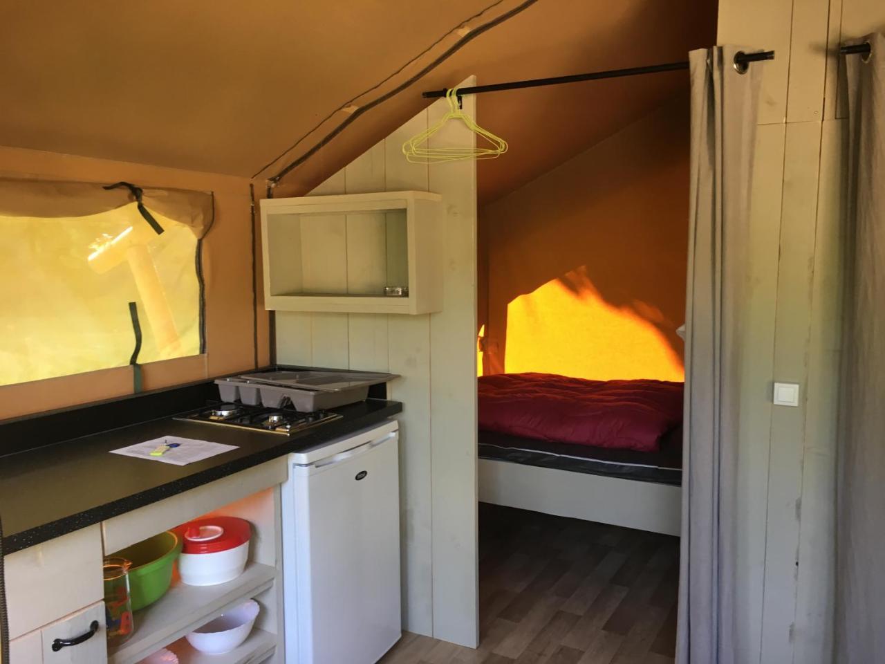 Camping 3 Etoiles - Piscine Chauffee - Vue Montagne Saint-Girons (Ariege) Exterior foto